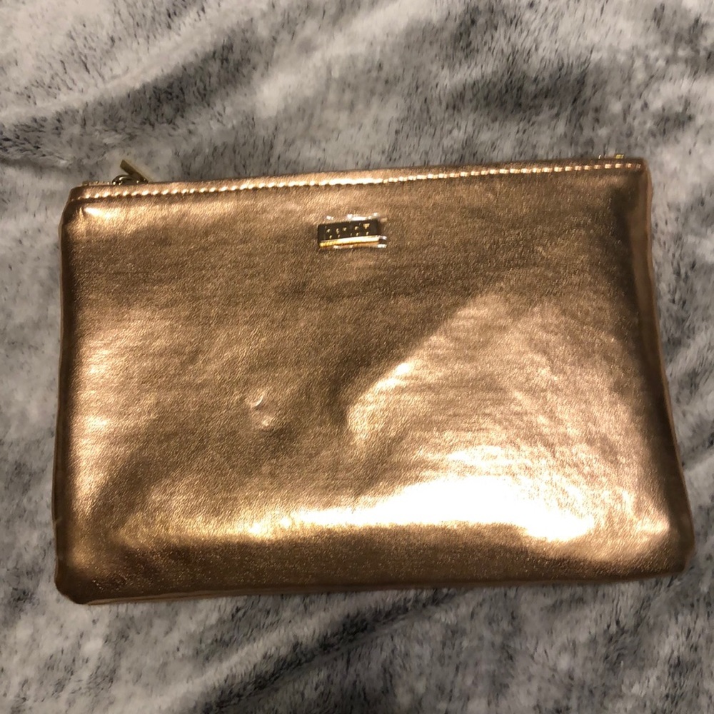 Bando metallic clutch NWOT